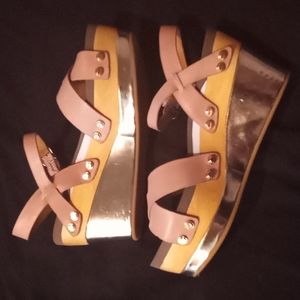 Flogg Wedge Sandals sz 6.5